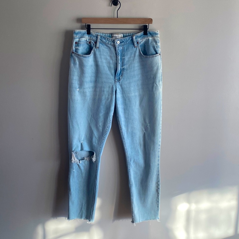 NWT Abercrombie • Curve love “the skinny high rise”